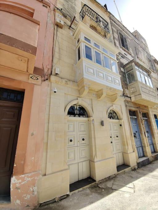 Crew 2 Savynomad Harbour Residences Wow Views Cospicua Ngoại thất bức ảnh